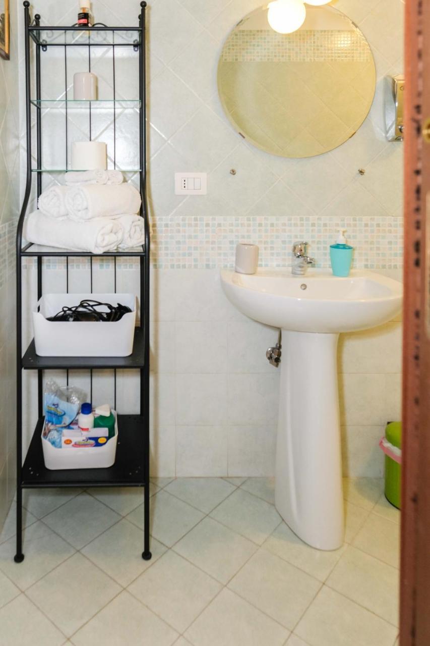 Azzurra Home Рим Екстериор снимка